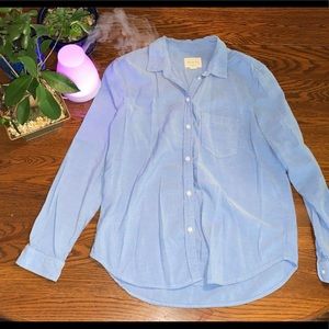 American Eagle Button Up Shirt